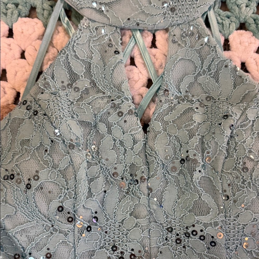 Windsor Blue Teal  Lace Sequins Halter Prom Mini Dress Womans sz 1 / 2 Small - Picture 6 of 6